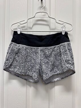 Lululemon Women’s Black & White Floral Athletic Shorts
